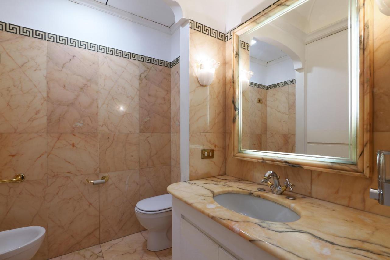 Luxury Galleria Apt - Milan Duomo Kültér fotó
